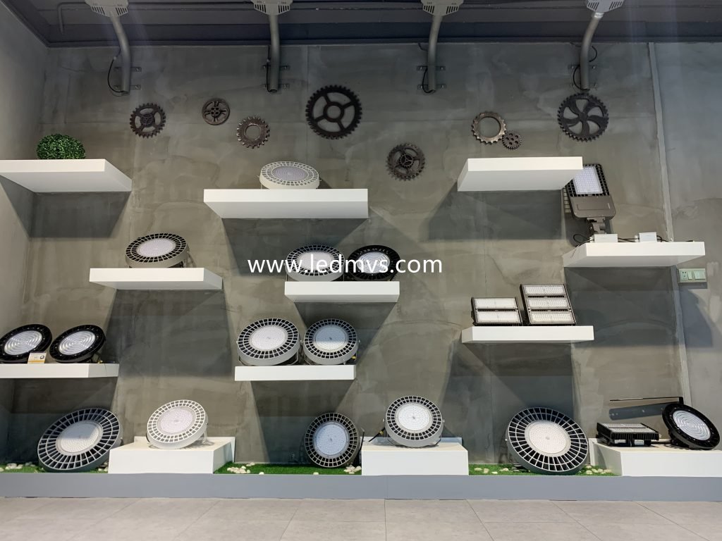 MVS showroom features a comprehensive range of high-efficiency UFO high bay lights and LED floodlights, designed for industrial and outdoor applications. The products on display highlight precision engineering, optimal thermal management, and long-life LED drivers—all contributing to the brand’s 5-year reliability commitment.